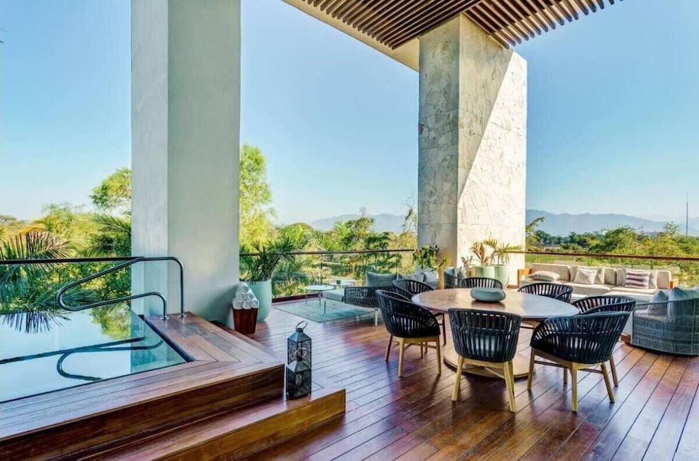 4BD Nuevo Vallarta Luxury Resort OceanV