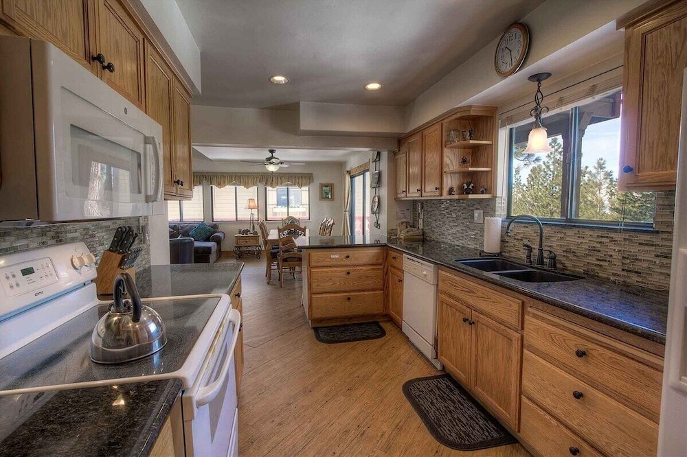 Hch1217 - Pinehill Ponderosa 4 Bedroom Home