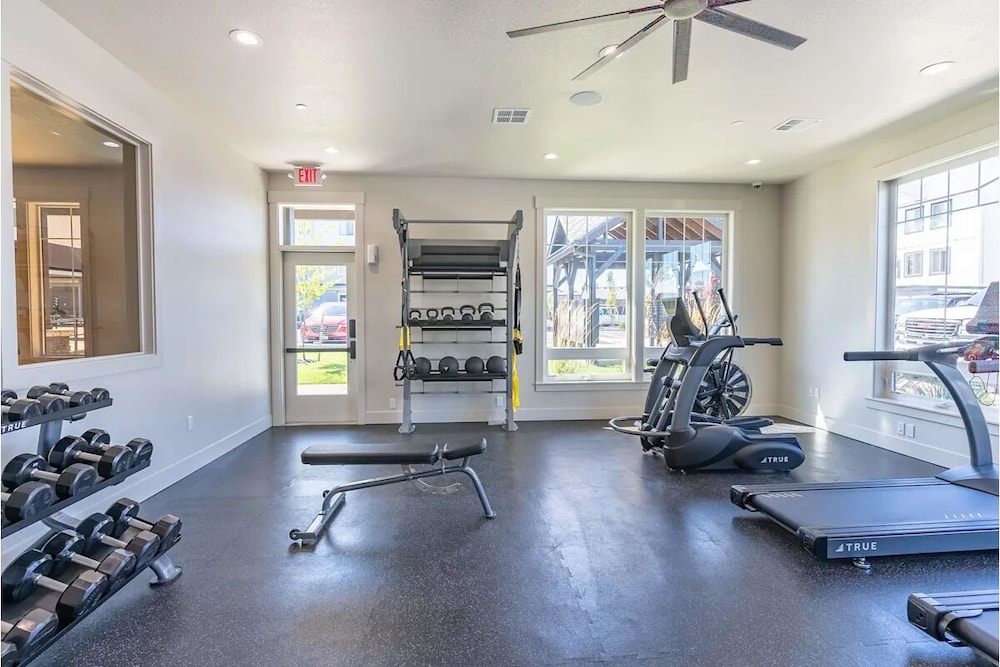 Landing Apartments - Salem