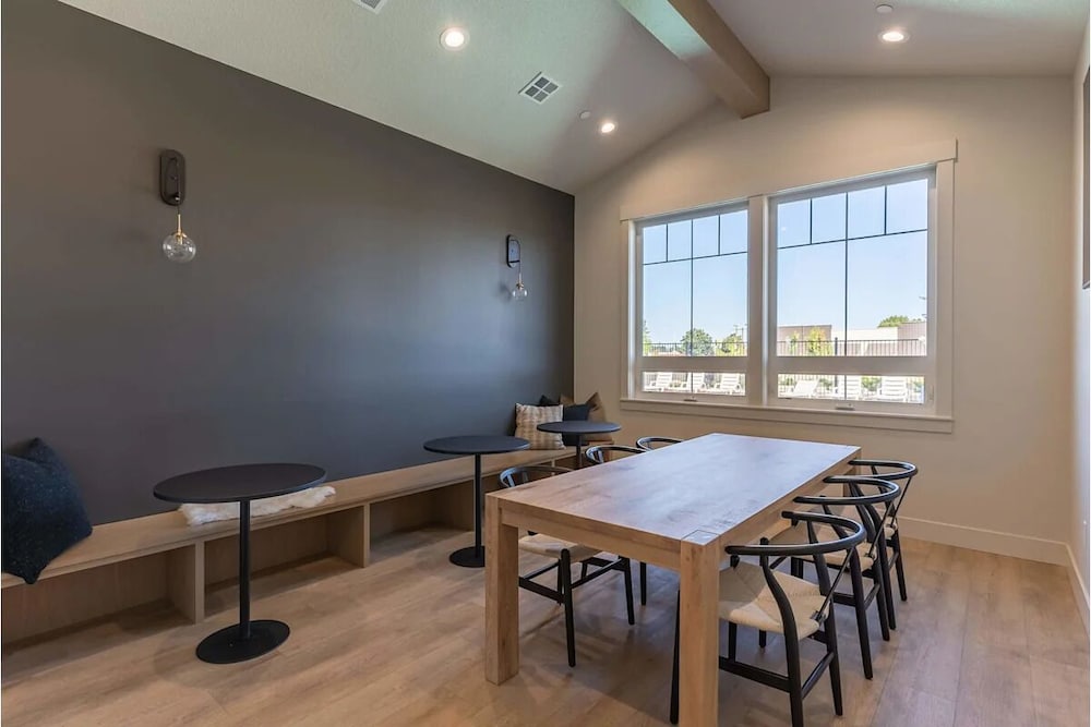 Landing Apartments - Salem