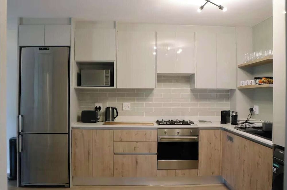 2 Bedroom Ground Floor Apartment, Princess Beach Club, Houtbay