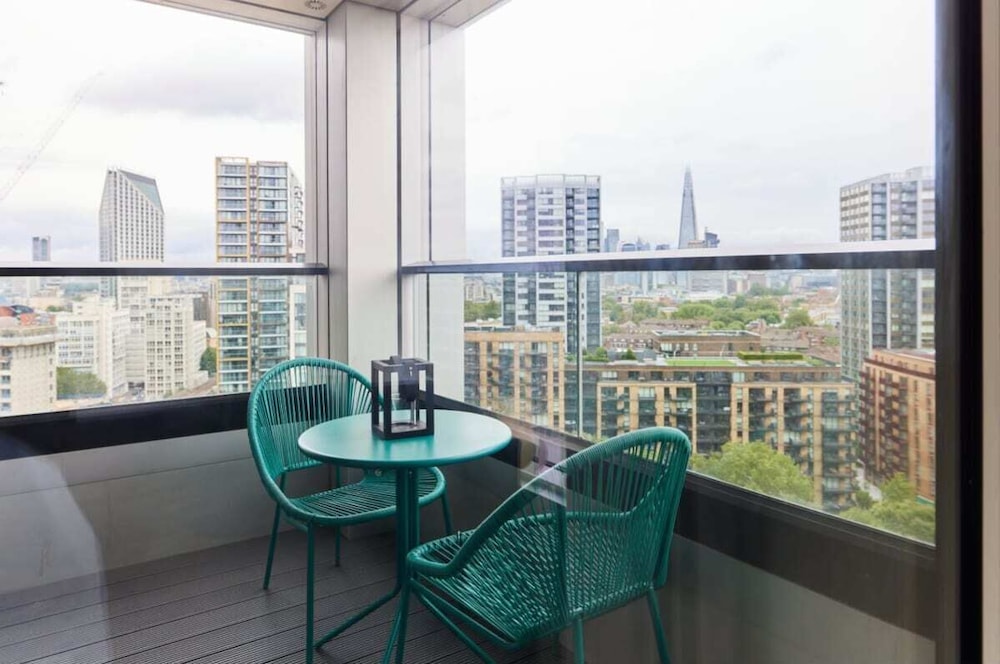 The Elephant and Castle Hideout - Cozy 1bdr Flat With Balcony
