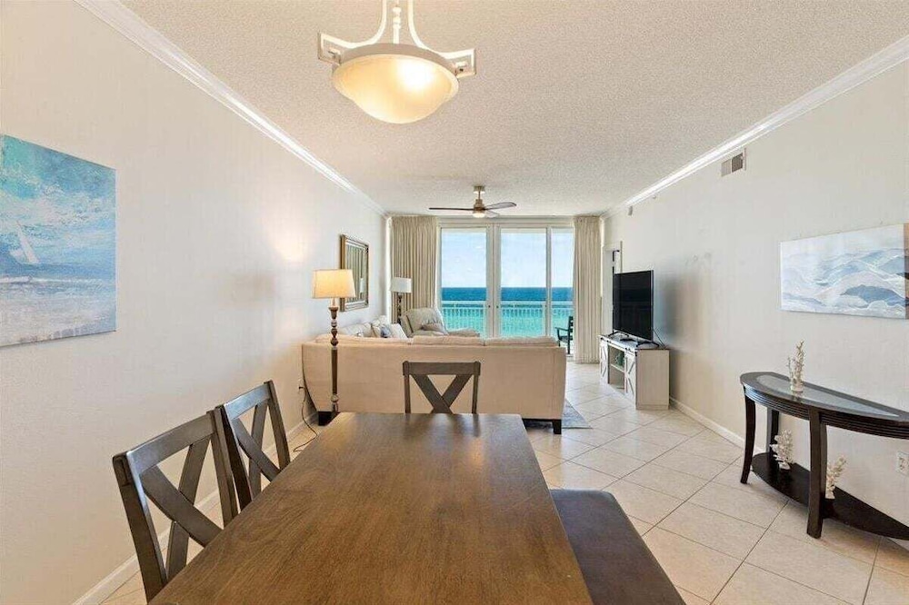 Sea Glass 2 Bedroom Condo