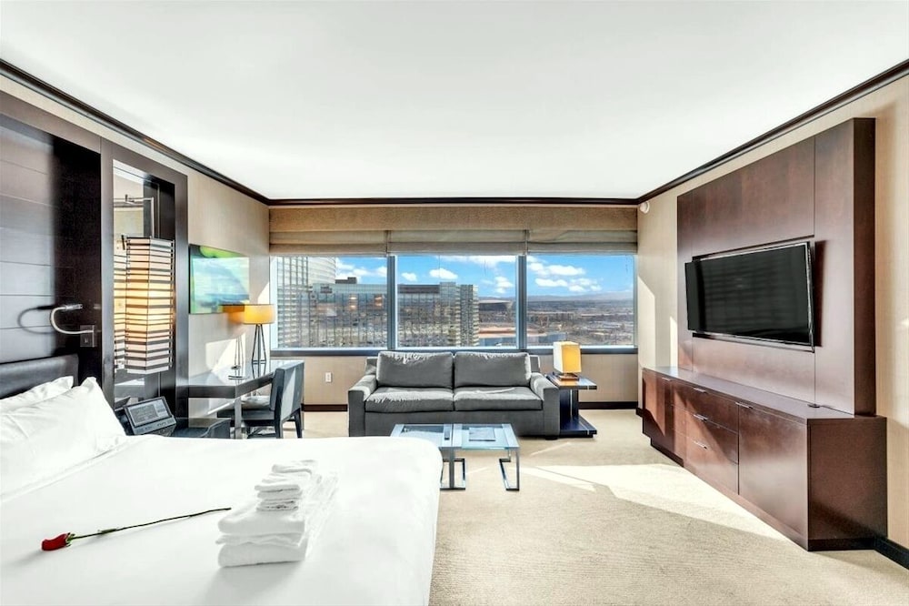 Premium Studio Suite at Vdara - Image 5