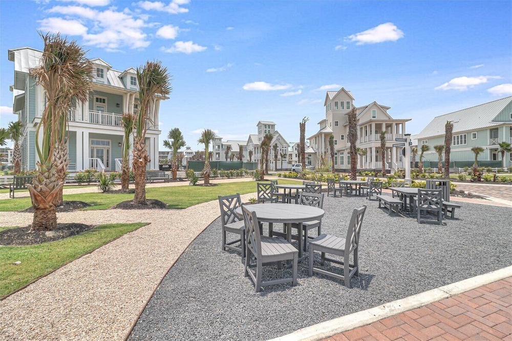 Southern Sandcastle 129 STA