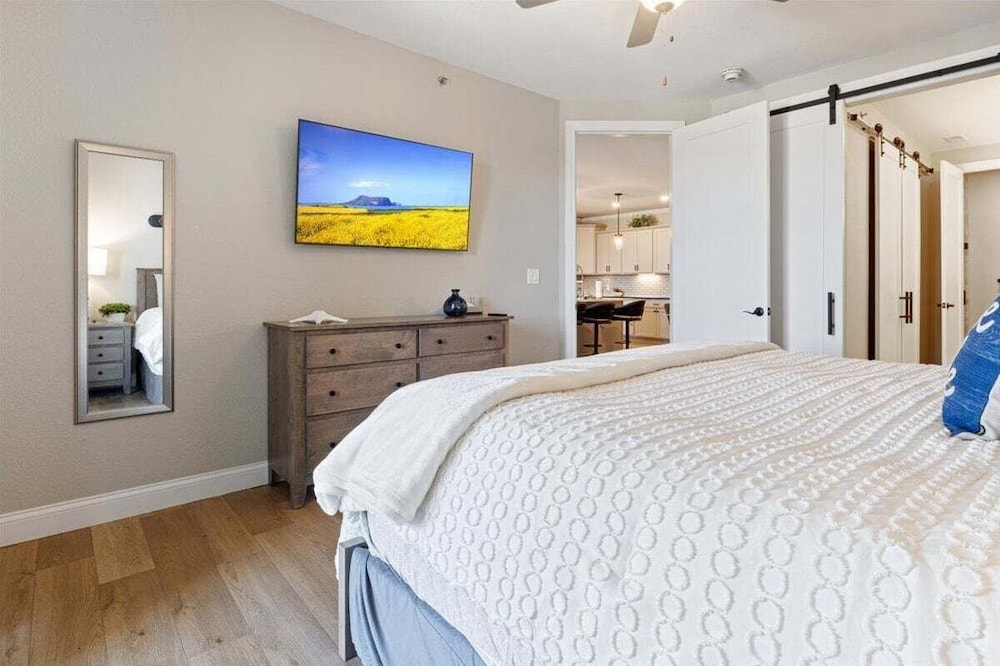 19mm Family-friendly, Bunks & Games at Topsider w/ 2 Pools