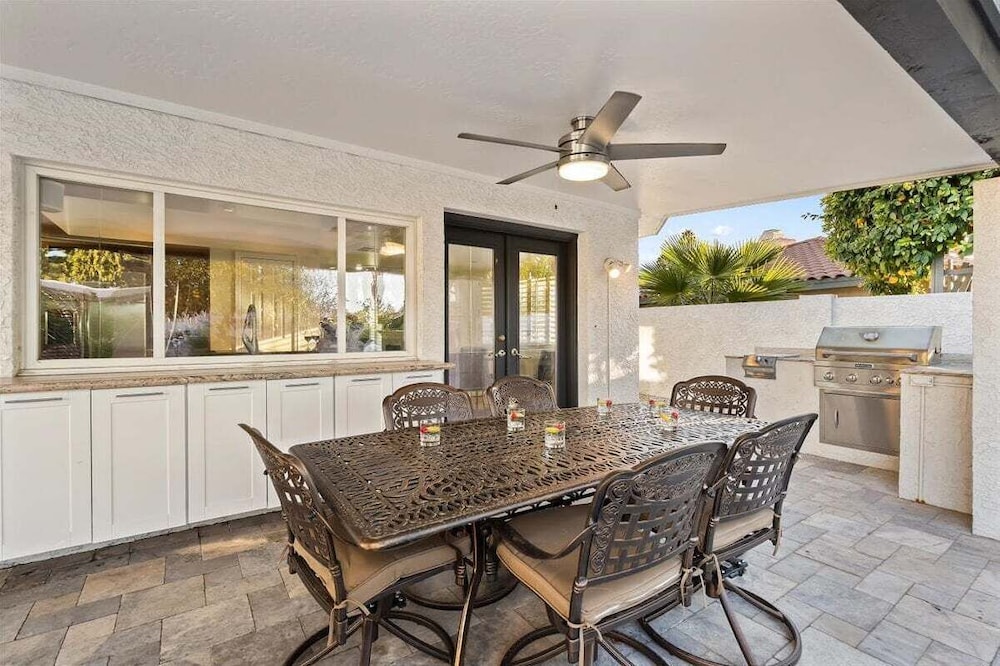 Kierland Charm - Private Yard w/ Pool, Golf & More