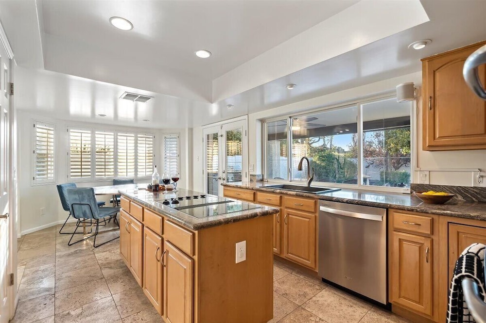 Kierland Charm - Private Yard w/ Pool, Golf & More