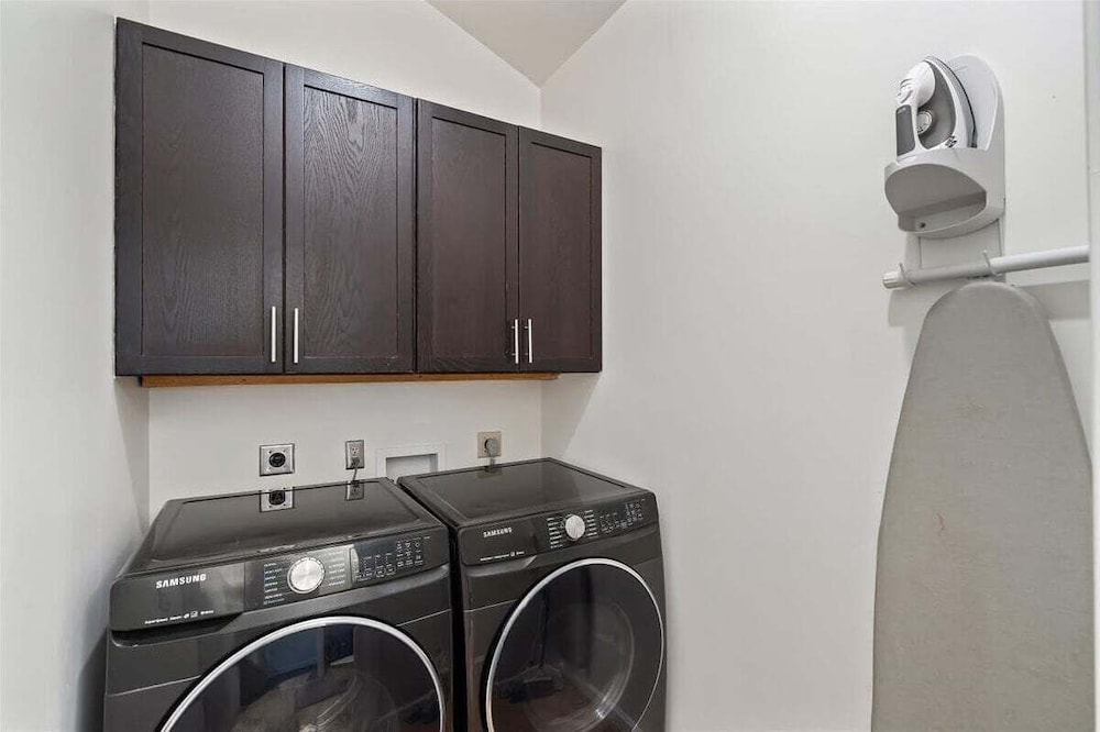 Kierland Charm - Private Yard w/ Pool, Golf & More