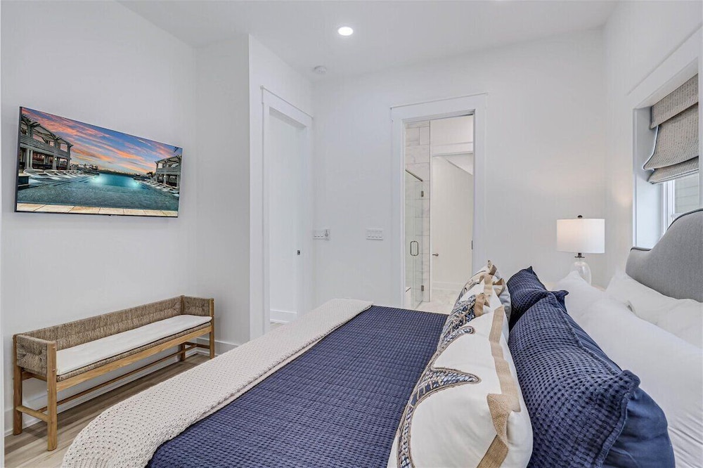Southern Sandcastle 129 STA