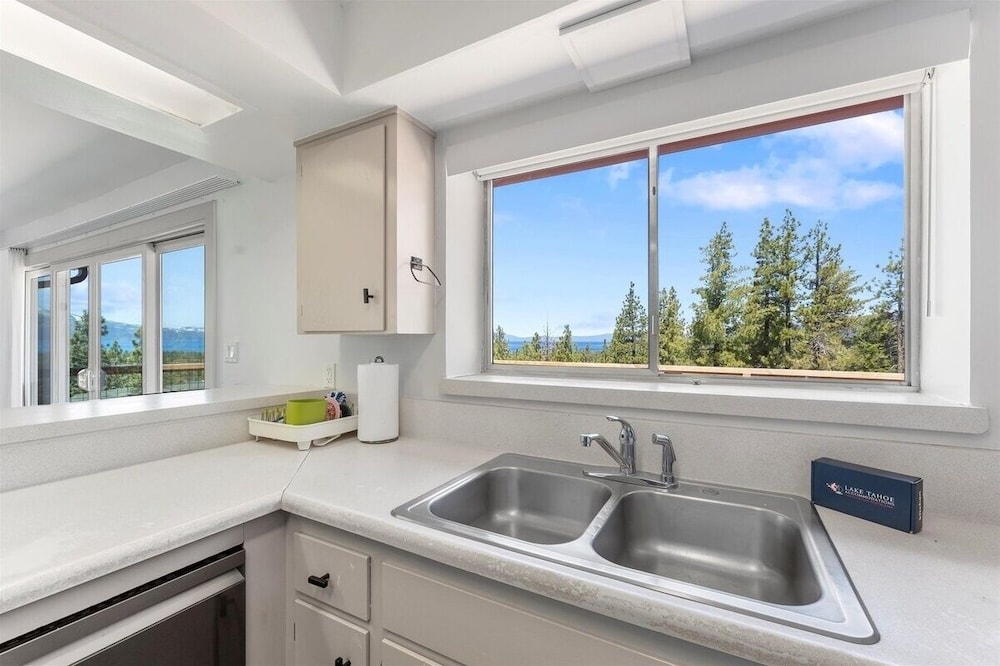Hch1083 - Mountain Serenity 4 Bedroom Home