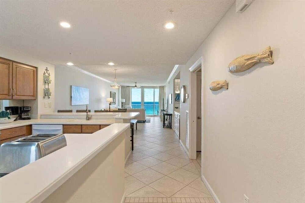 Sea Glass 2 Bedroom Condo