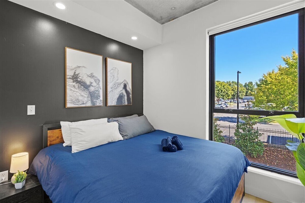 Luxe 2BR Suite in South End Charlotte