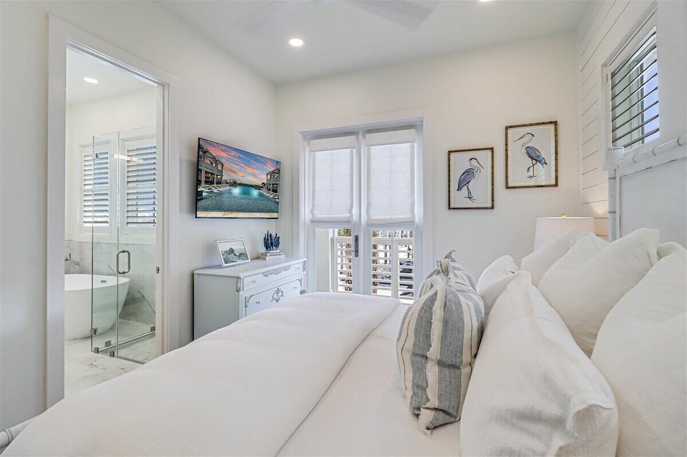 Castaway Cove 316 SOU