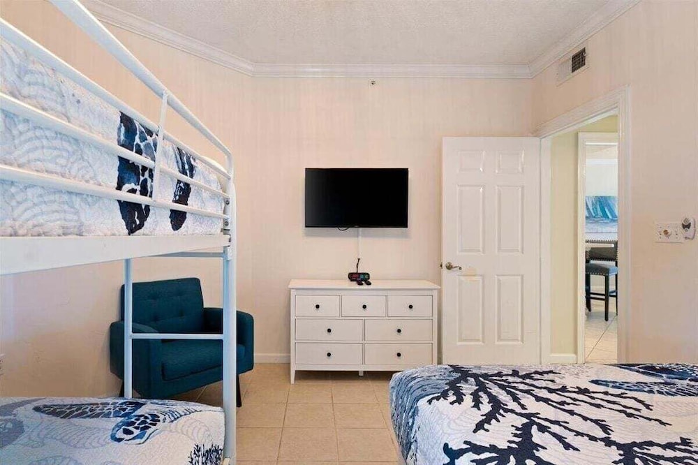 Sea Glass 2 Bedroom Condo