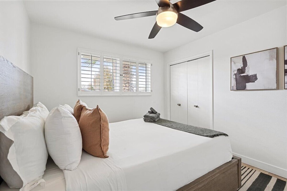 Fairway - Pool & Mini Golf - 5 Mins to Old Town