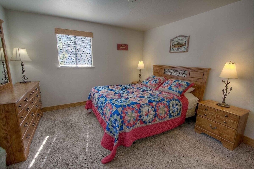 Hch1217 - Pinehill Ponderosa 4 Bedroom Home