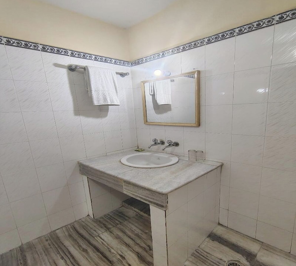 Hotel Uday Palace