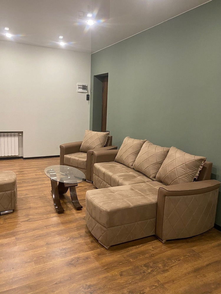Apartment on Komitas Ave