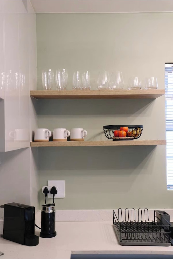 2 Bedroom Ground Floor Apartment, Princess Beach Club, Houtbay