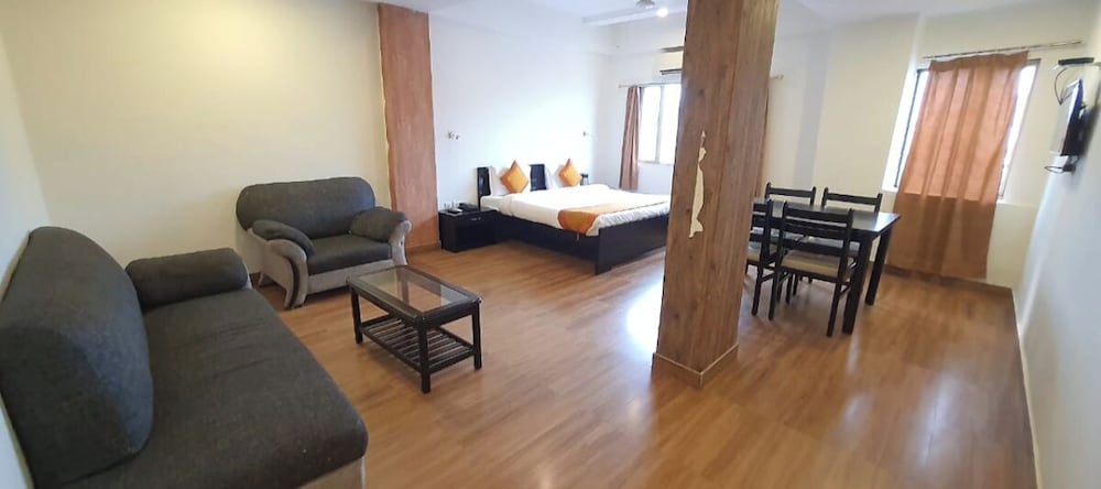 Hotel Shree Vilas