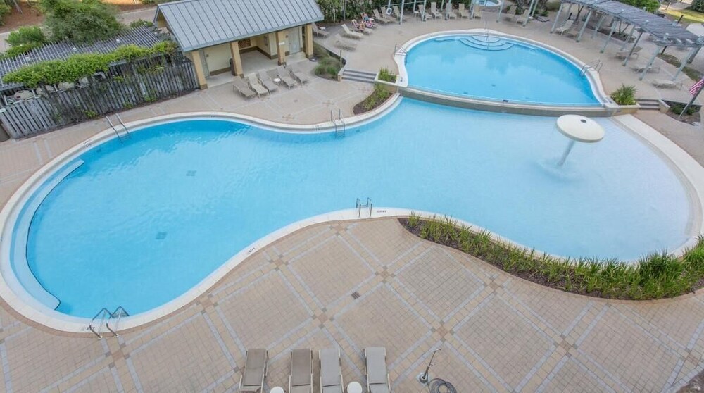 Beach Resort 507