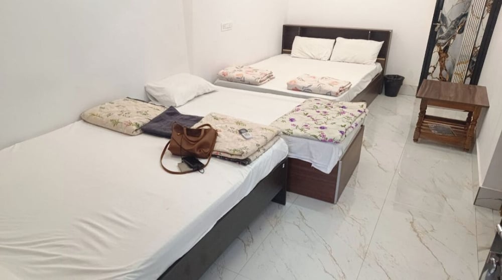 Silver Sand Beach Homestay