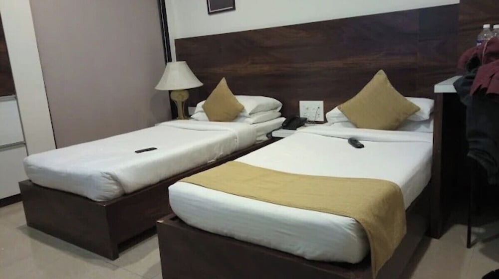 Hotel Sunland