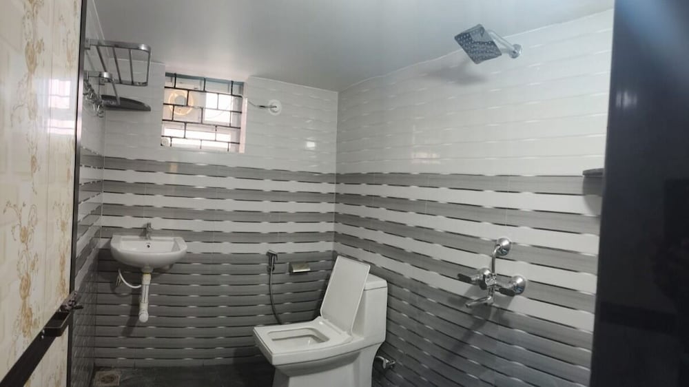 Dwell Apartment
