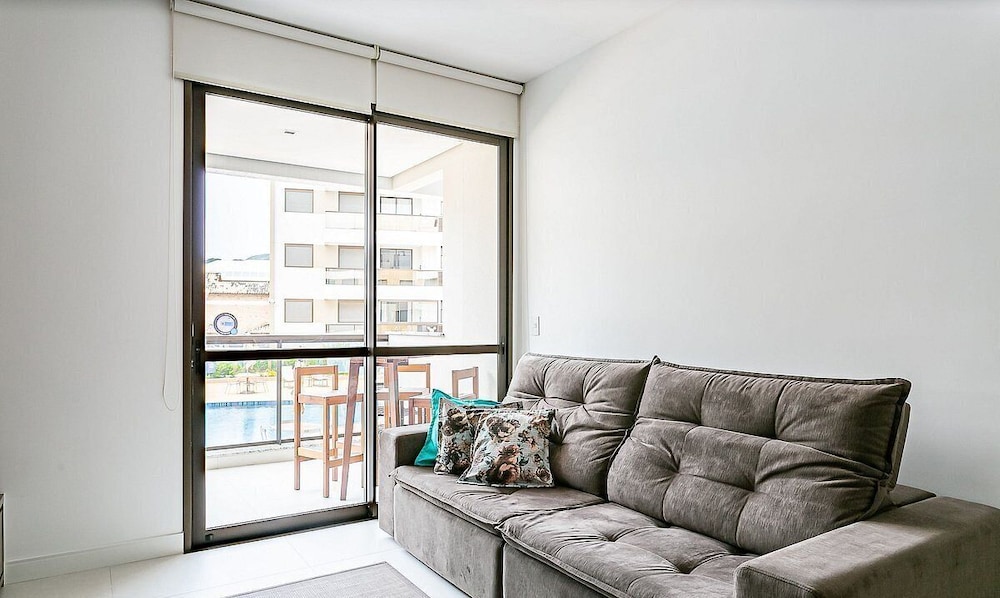 Apartments With Pools 200m From the sea Floripa-sc ADC