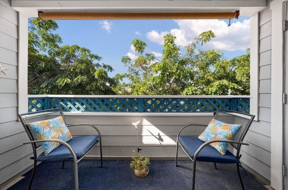 Big Island Fairway Terrace A-202 2 Bedroom Condo