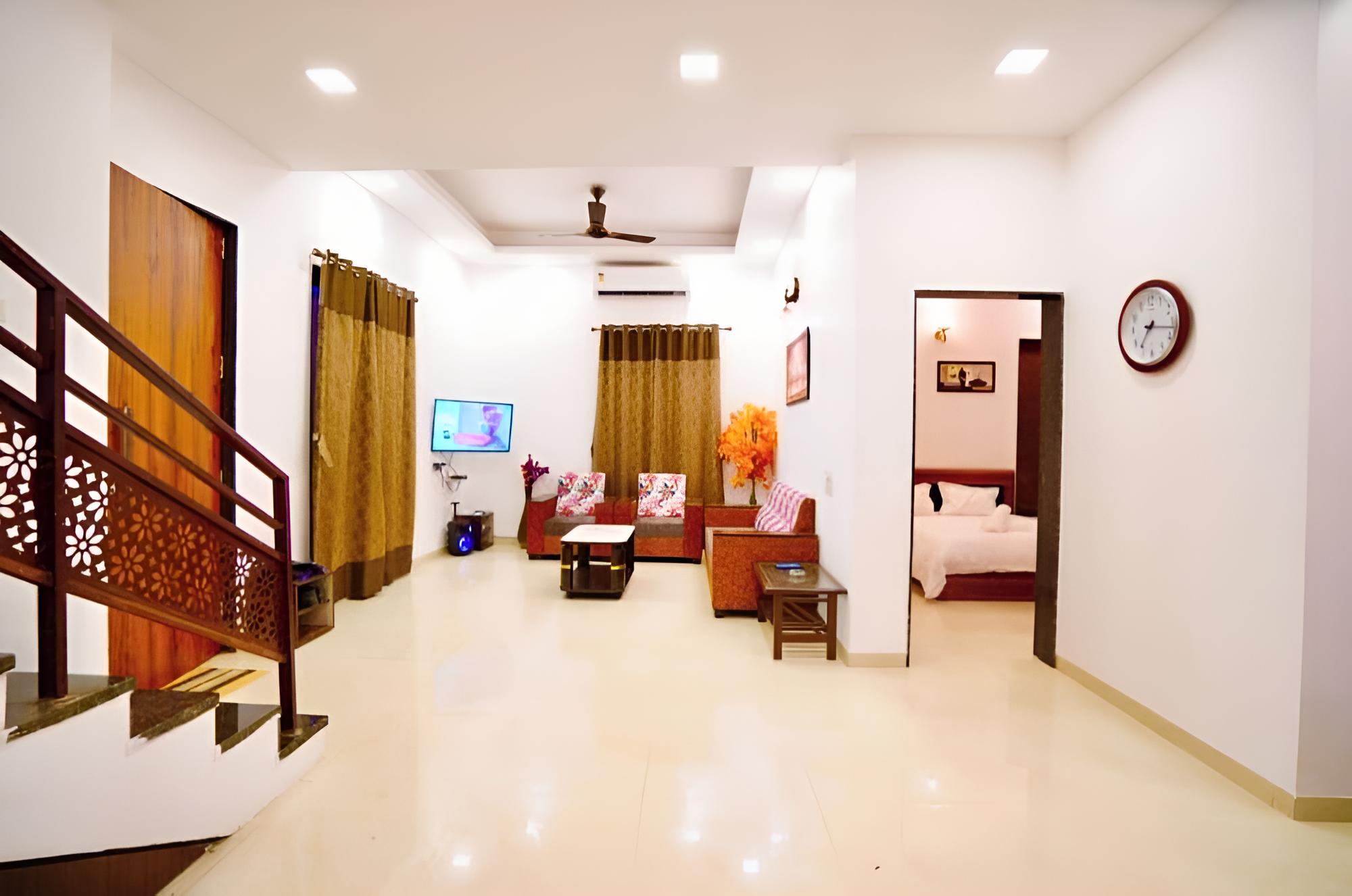 Steppe House By Sharma Realty view 3
