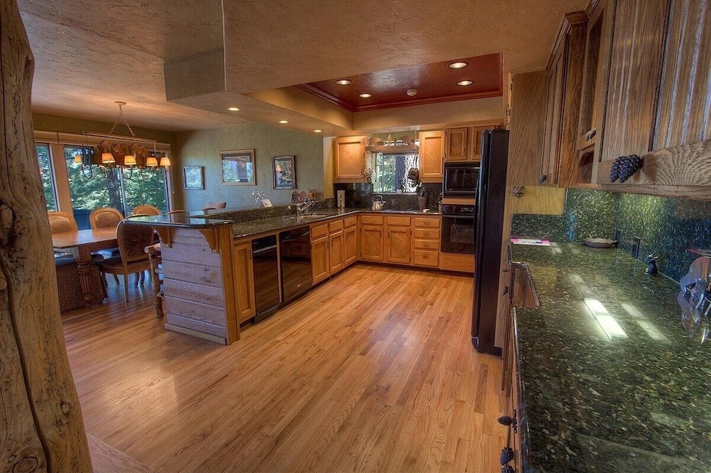 Hch1239 - Heavenly Tree House 4 Bedroom Home