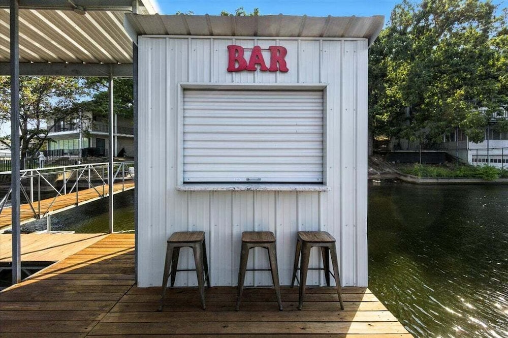 Lakefront Home at the 10mm With Dock Slip & Bar