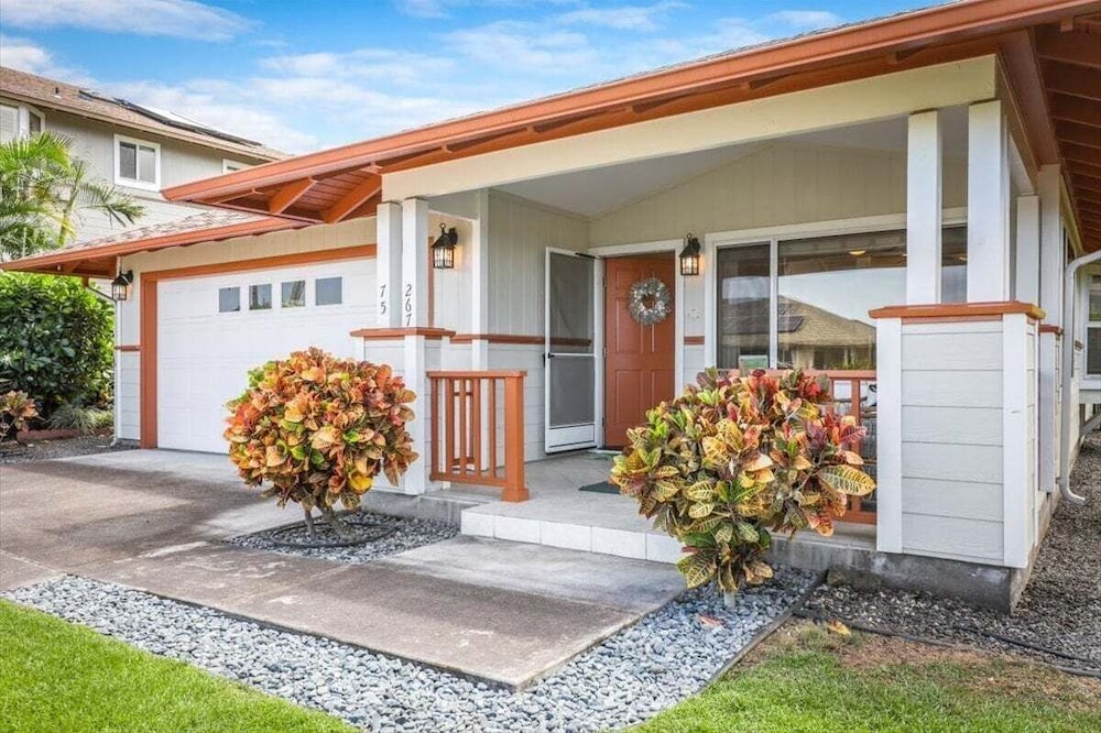Hale Kona 2 Bedroom Home
