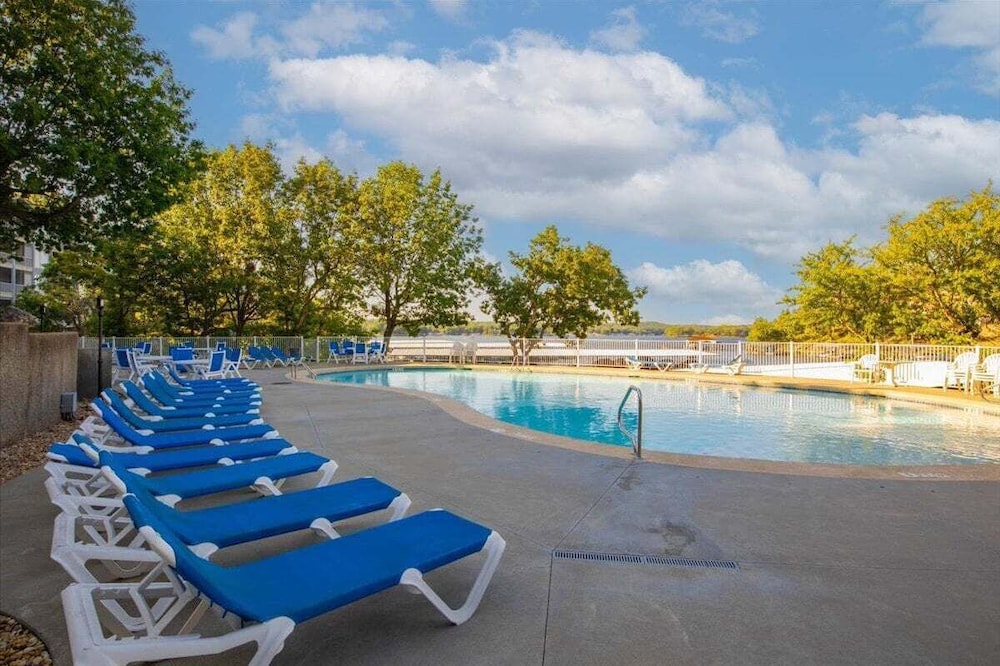 Stunning Main Channel Views, Screened Deck, & Pool