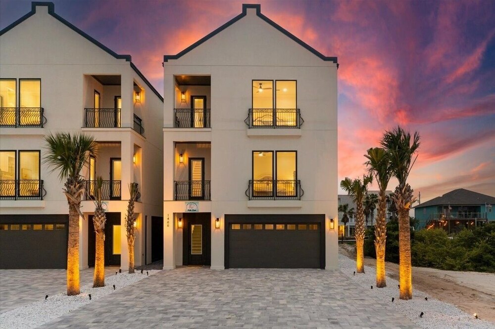 Delta Dawn 6 Bedroom Home
