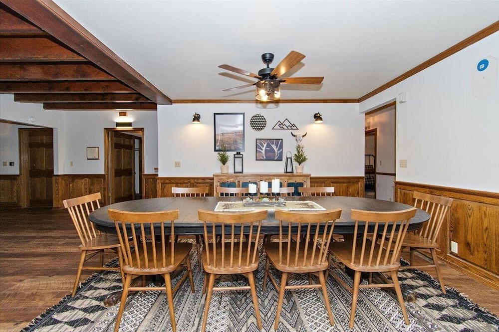 Summit Lodge 2