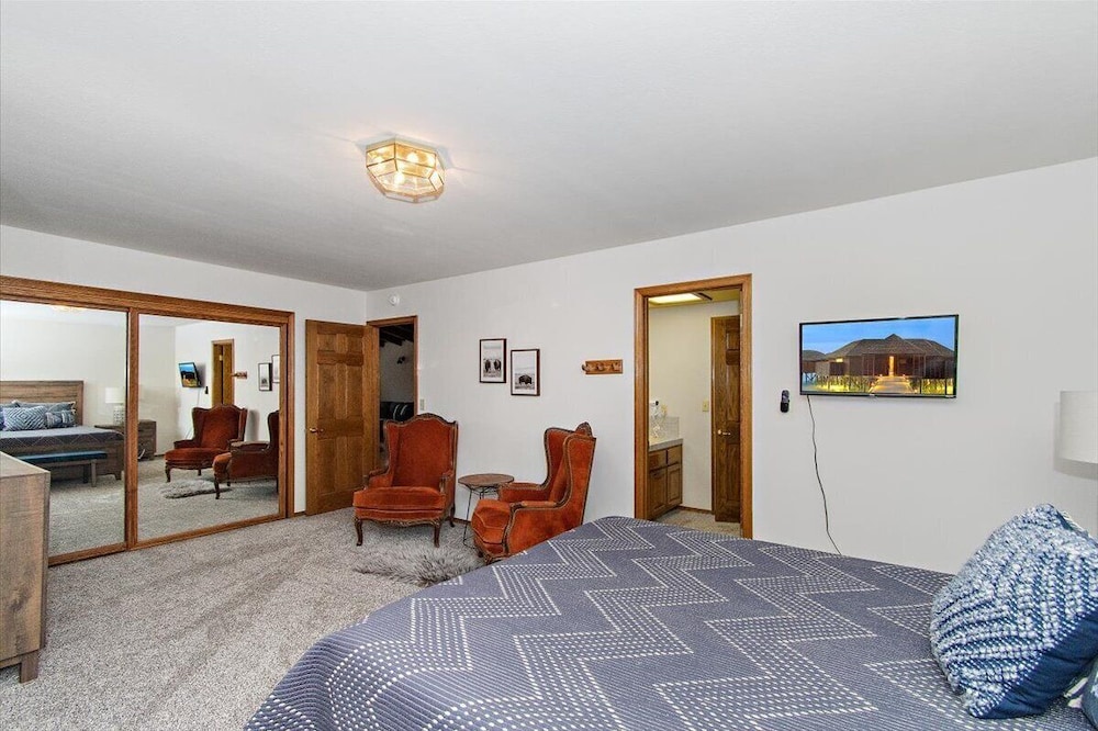 Summit Lodge 2