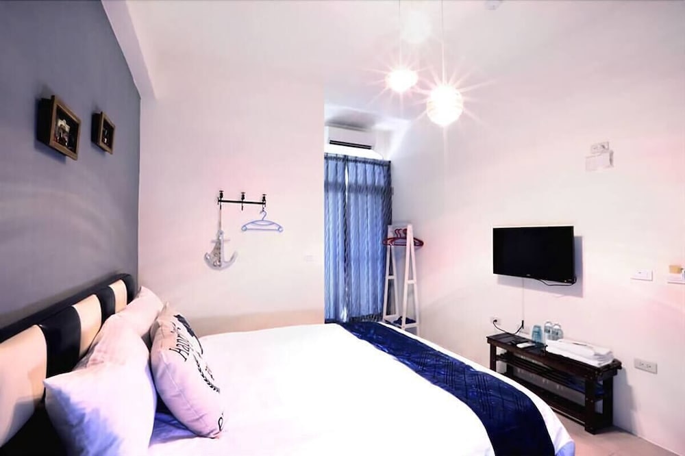 Locking Taitung B&B