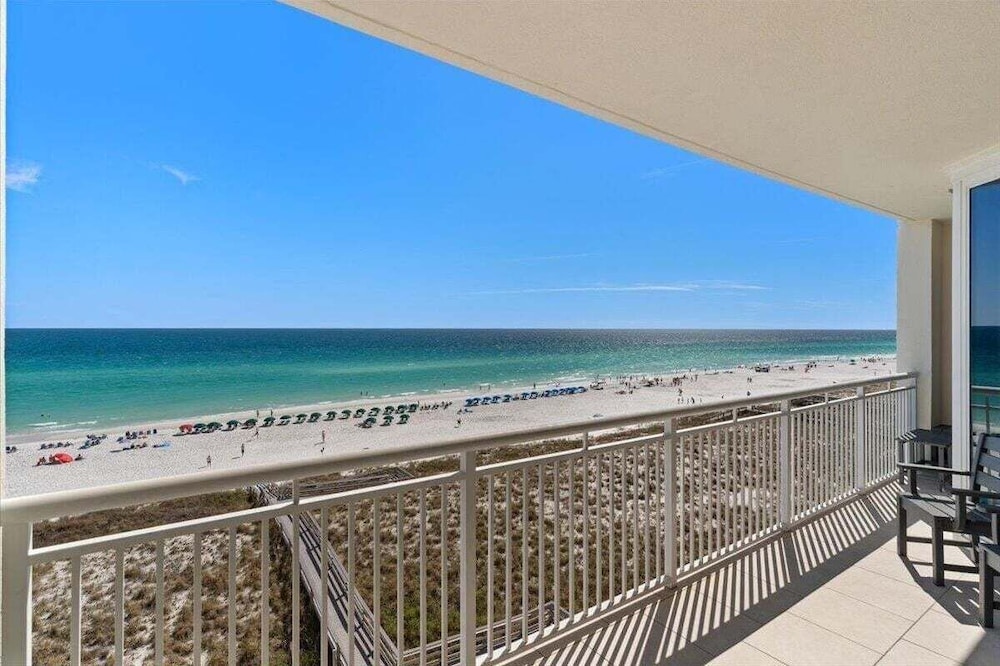 Sea Glass 2 Bedroom Condo