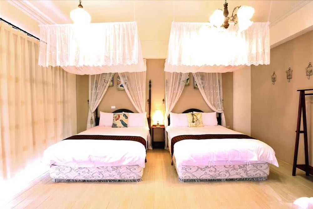 Locking Taitung B&B