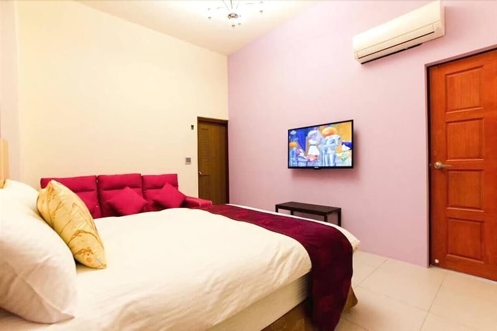 Locking Taitung B&B