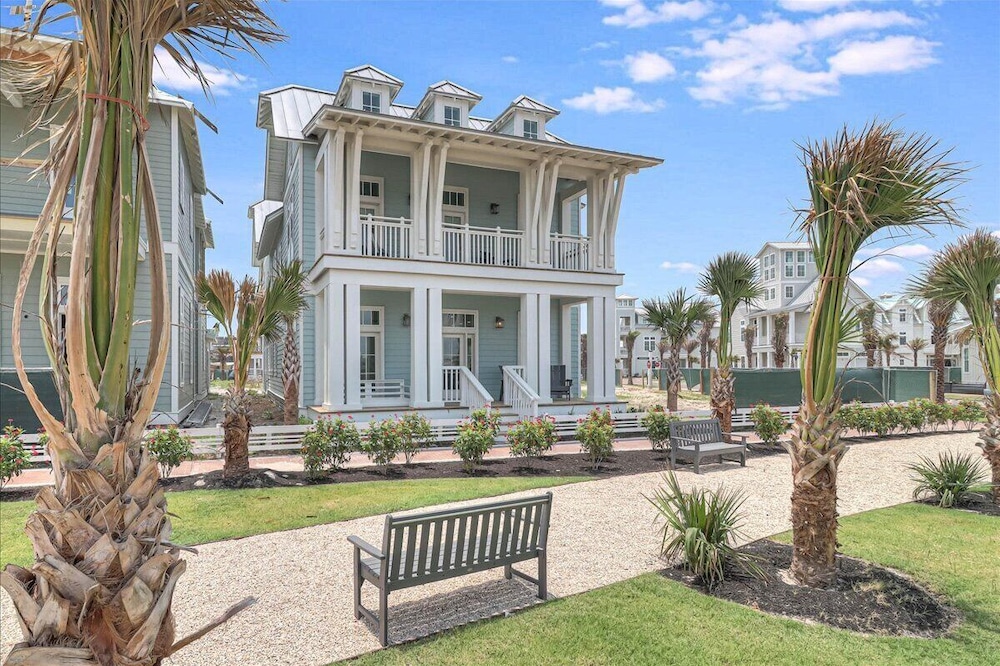 Southern Sandcastle 129 STA