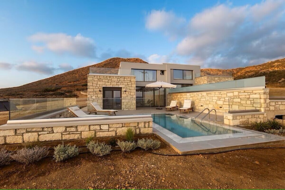 Anemelia Villas