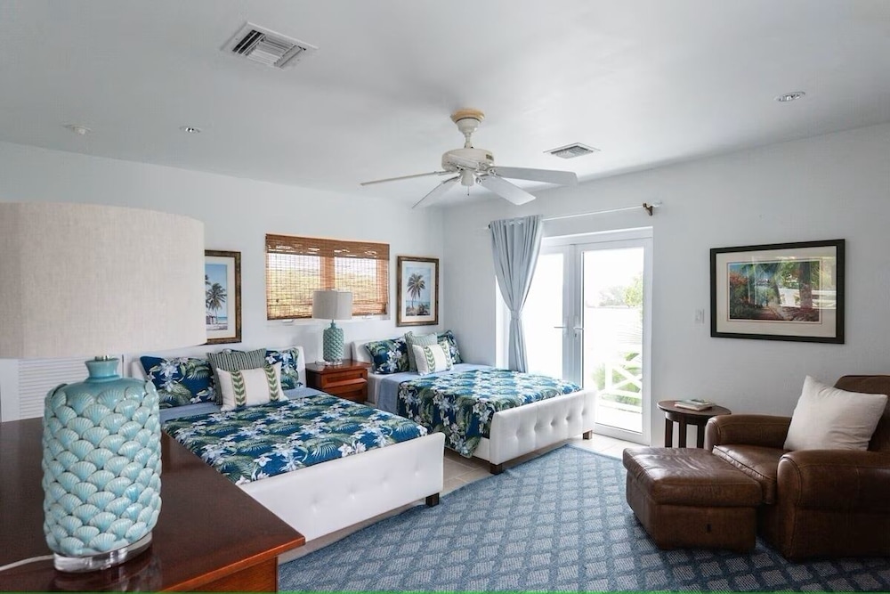 Middle Cay Estate 7 Bedroom Estate