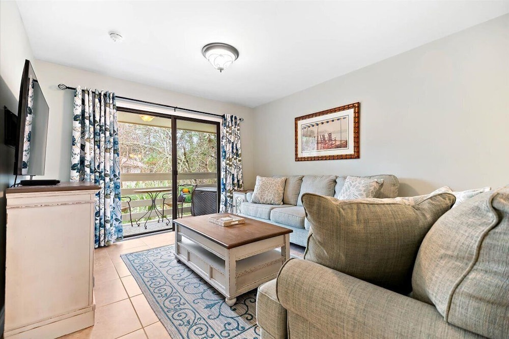 Hotel Fiddler's Cove 7L - Image 1