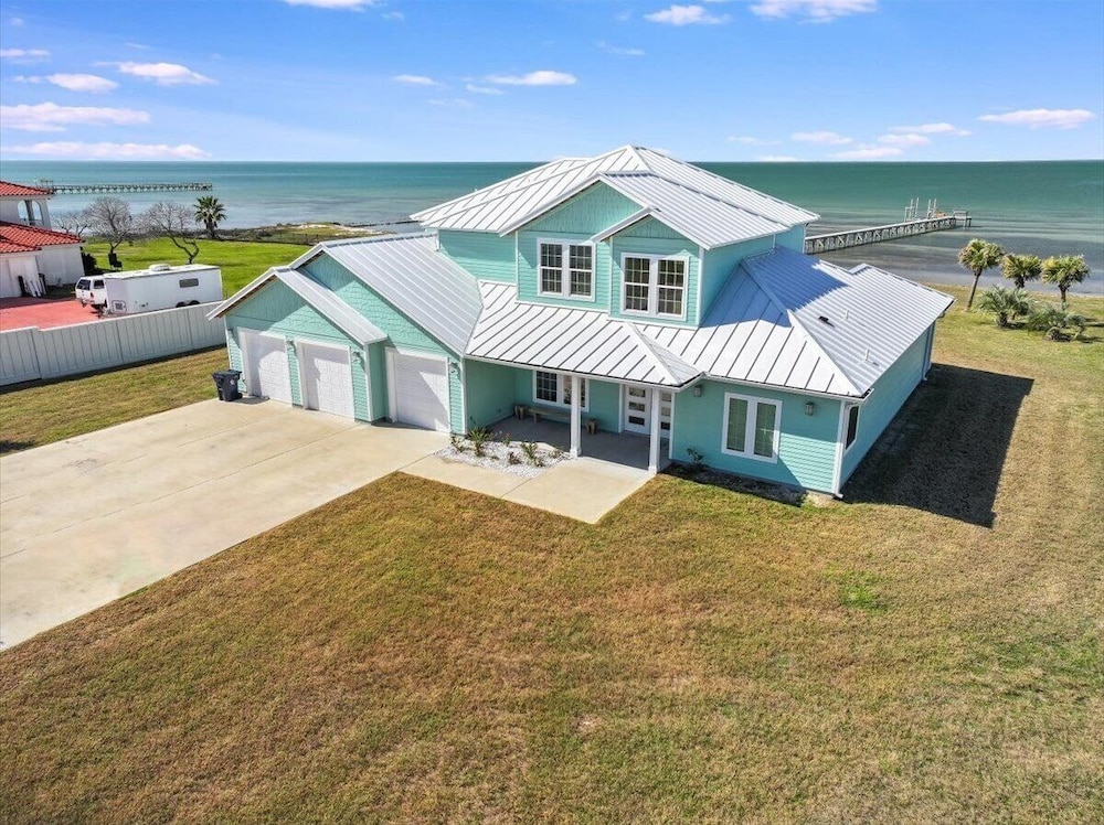 Tranquil Waters 8 Bedroom Home