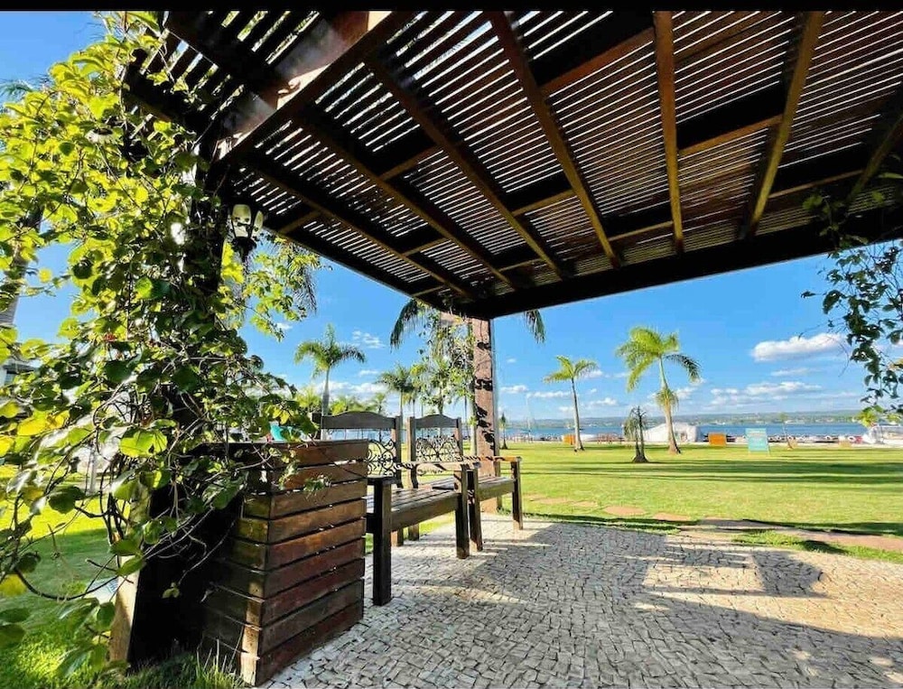 Life resort