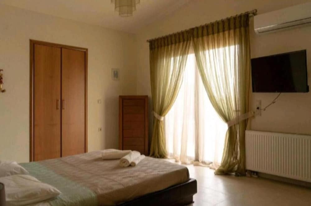 Villa Nostra